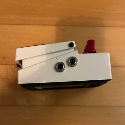 Boss JB-2 JHS Angry Driver 2017 - Present - White/Red image 3