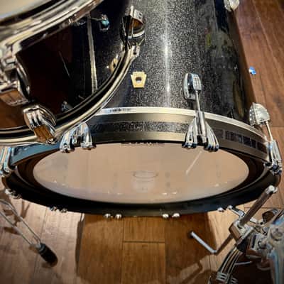 Ludwig 13/16/22 Classic Maple 3-piece Set - Black Sparkle image 4