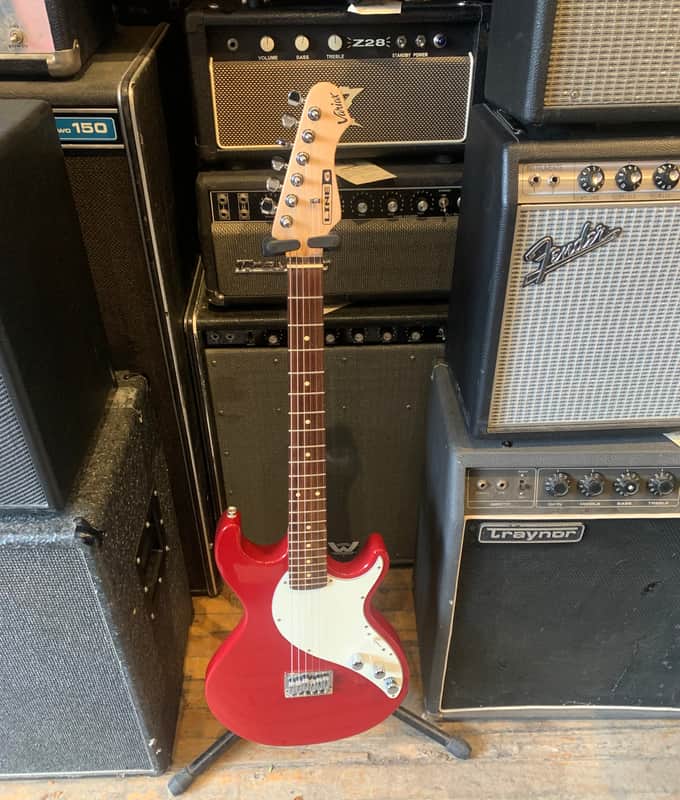 Line 6 Variax 300 Red | Reverb