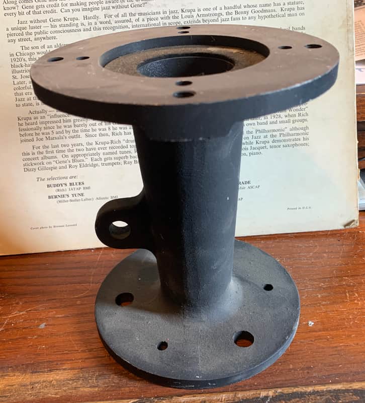 Horn Adapter Unknown 1.5" to 2" image 1