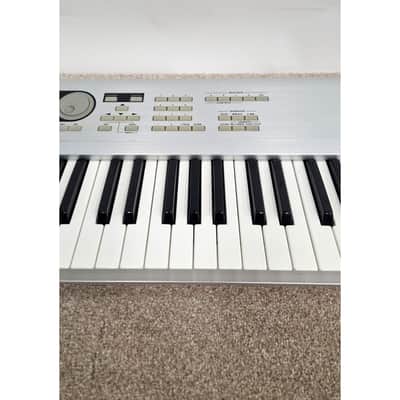 Korg Triton Le 73 (+ sampling board) - Synthesizer Keyboards - Good w/ Power Supply image 4
