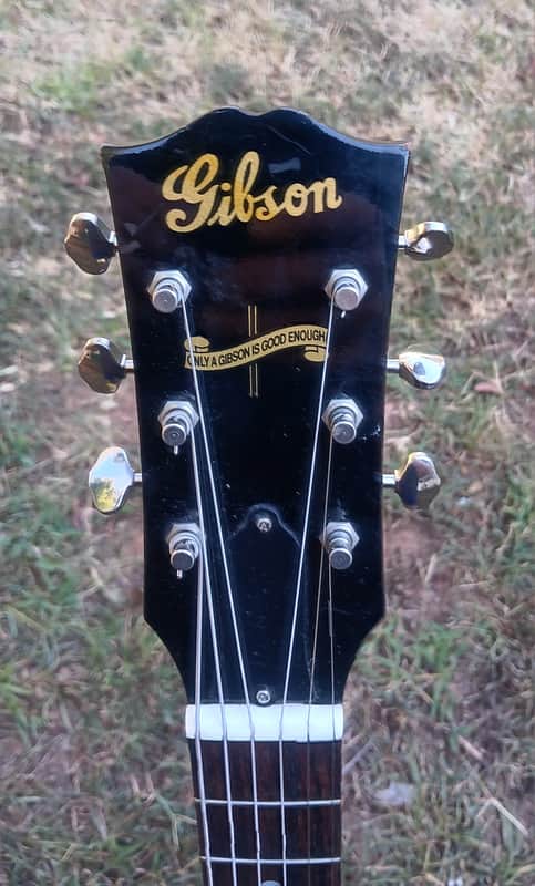 Gibson J-45
