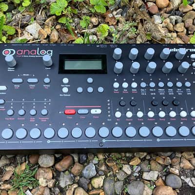 Elektron Analog Four MK1 / Decksaver / Soft Case image 1