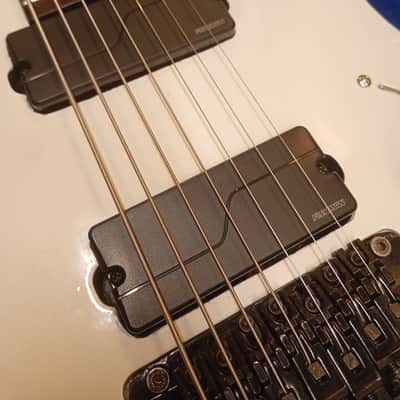 Fishman Modern 7 Set active mount image 2