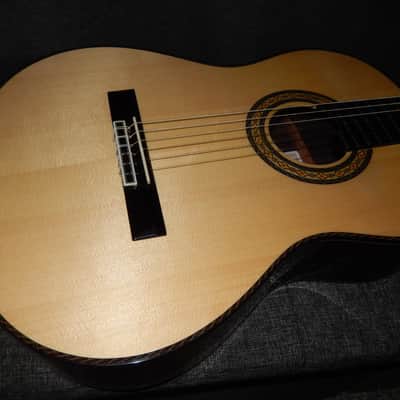 FABULOUS "EL VITO" CONCERT RS - CUSTOM MADE - TORRES STYLE CLASSICAL GUITAR - SPRUCE/INDIAN ROSEWOOD image 5