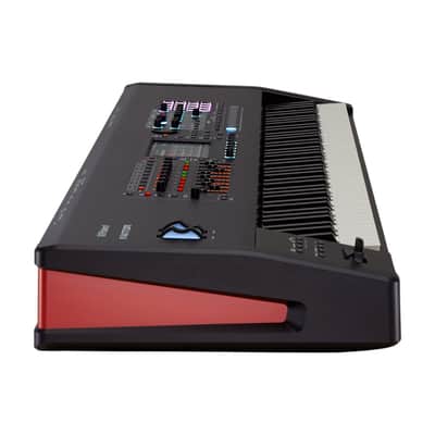 Roland FANTOM-8 88-key Workstation image 2