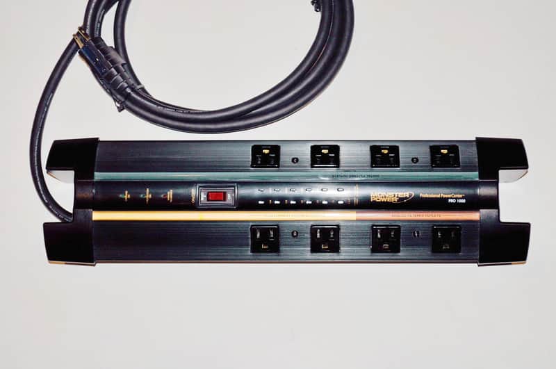 MONSTER POWER CENTER PRO 1000 - PROFESSIONAL POWER CENTER and SURGE SUPRESSOR! Bild 1