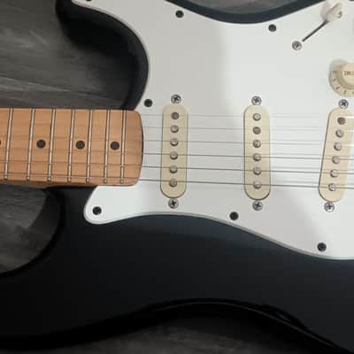 Fender Stratocaster mexican "squier series" 1995 image 2