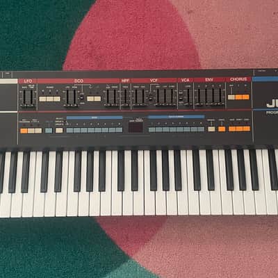 Roland Juno-106 61-Key Programmable Polyphonic Synthesizer 1984 - 1985 - Black