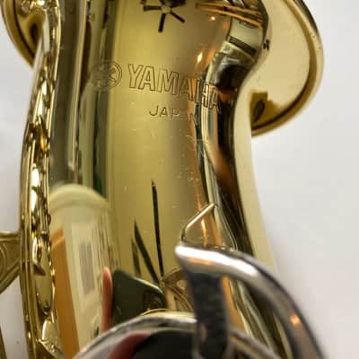 Yamaha YAS-23 Alto Saxophone w/ hardcase & accessories image 7