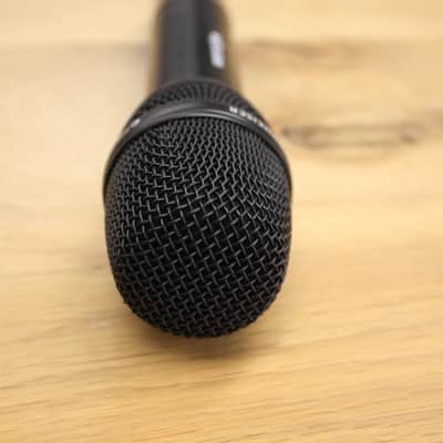 Wisycom MTH410-US8 Handheld Mic image 4