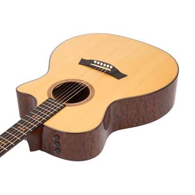 2018 Taylor Custom 11051 Grand Auditorium Lutz Spruce Top w/Quilt Sapele Acoustic Guitar, 110912XXXX image 2