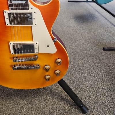 Used 2021 Epiphone Limited Edition 1959 Les Paul Standard w/ Neck Repair and Upgraded Pickups - Aged Honey Fade w/ Case image 3