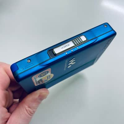 Sony WM-EX910 Walkman Cassette Player, Excellent Rare Blue ! Working : ) image 3