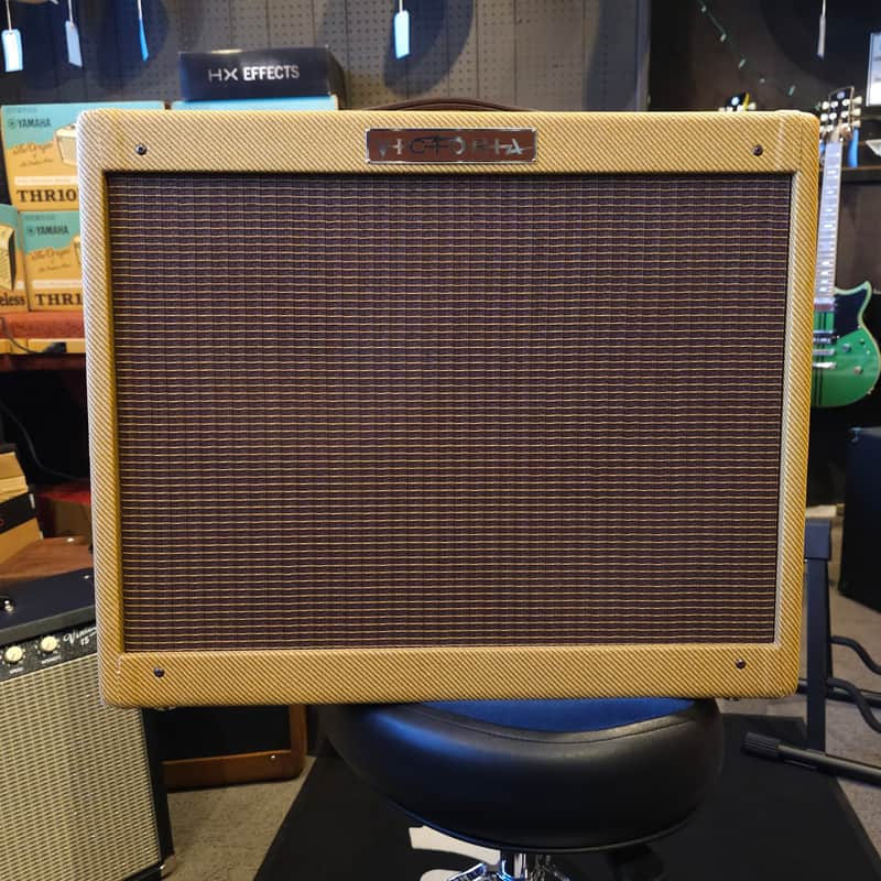 Used Victoria 35210 T Tweed Classic 2x10 Electric Guitar Amplifier image 1