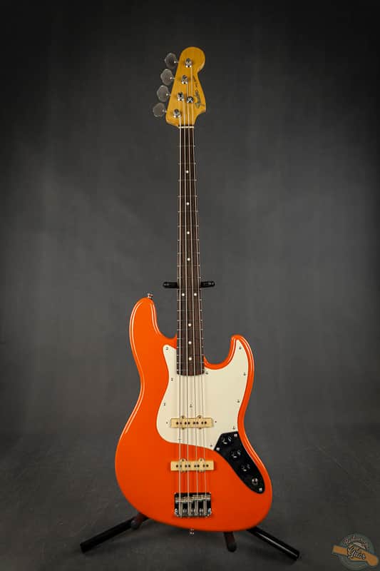 Fender JB Standard Jazz Bass MIJ | Reverb España