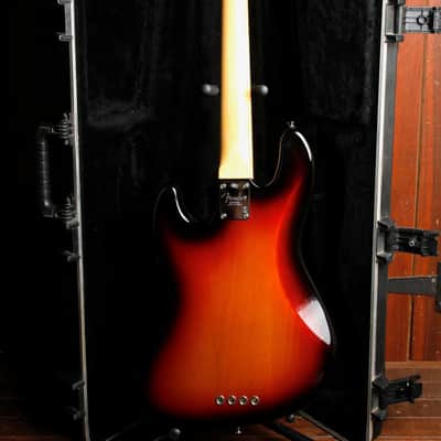Fender American Standard Jazz Bass 3-Colour Sunburst 2008 Pre-Owned image 13