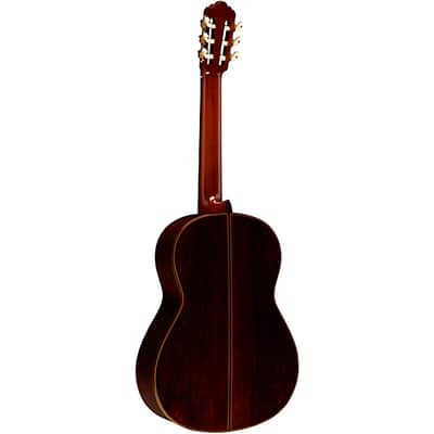 Yamaha Handcrafted Cedar Classical Gtr W/Case image 6