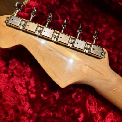 Fender American Vintage '56 Stratocaster 2010s - Shell Pink image 5