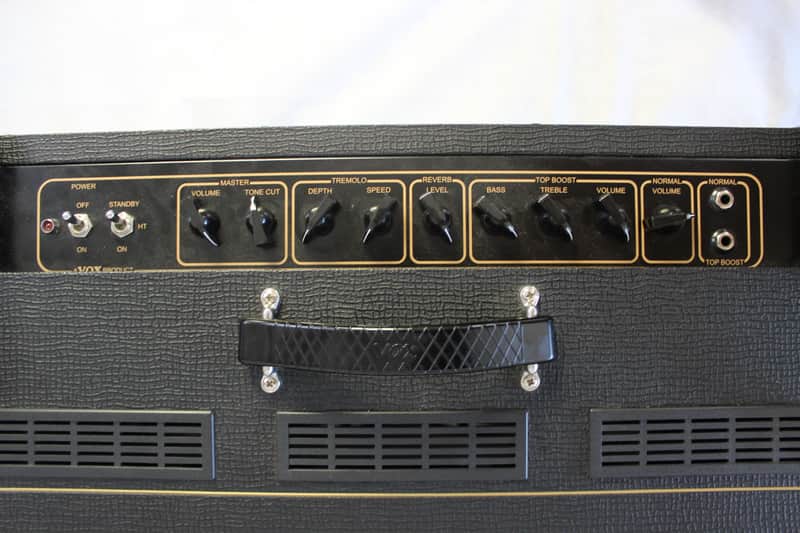 Vox AC15C2 Custom 2-Channel 15-Watt 2x12" Guitar Combo image 3