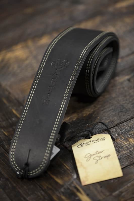 Martin Black Ball Glove Leather Guitar Strap (18A0013) image 1
