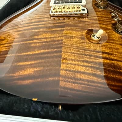PRS Custom 24-08 10-Top 2021 - Present - Black Gold Wraparound Burst image 10