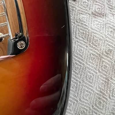 Fender American Vintage Reissue Jazzmaster '65 - 3 Color Sunburst image 14
