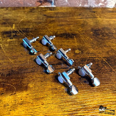 Economy 6 in Line 10mm Tuners (2000s - Chrome) image 1