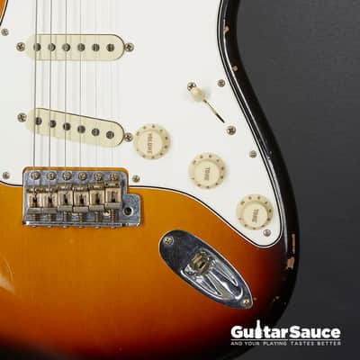 Fender Custom Shop 1967 Stratocaster Relic Faded 3 Tone Sunburst 2019 Used (Cod.1521UG) image 3