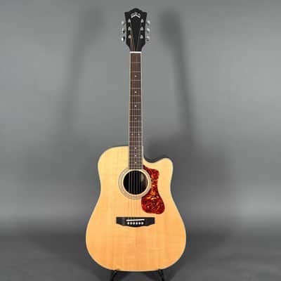 Guild D-260CE Deluxe Fishman PU Tonabnehmer & Cutaway image 16