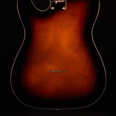 Squier Classic Vibe '60s Custom Telecaster, 3-Color Sunburst image 3
