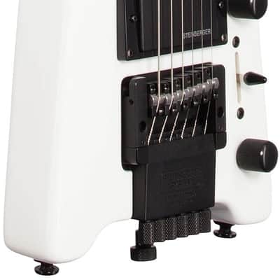 Steinberger Spirit GT Pro Deluxe Electric Guitar (with Bag), White image 8