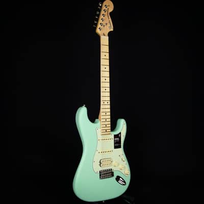 Fender American Performer Stratocaster HSS Satin Surf Green Maple Fingerboard (US22031221) image 11