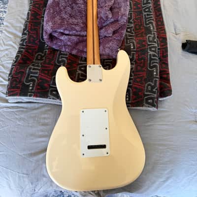 Fender Strat 2000’s - Olympic white rosewood board image 4
