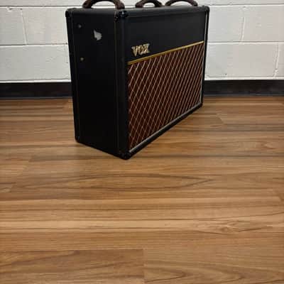 Vox AC30/6 TB 3-Channel 30-Watt 2x12" Guitar Combo 1994 - 2004 - Black image 2