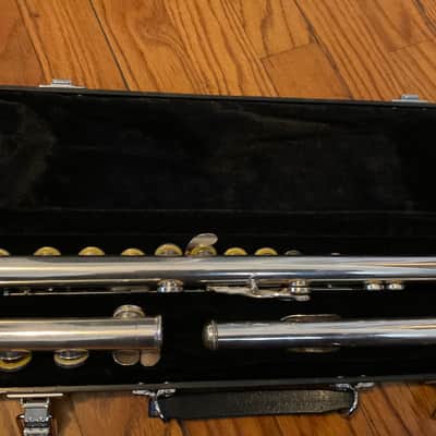 Yamaha Model 221 Flute-Very Clean All New Pads Plays Great! image 7