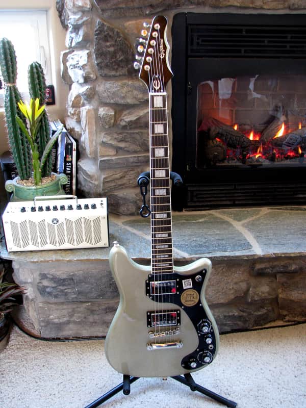 Epiphone Limited Edition Wilshire Pro, TV Silver Custom Shop (Rare) in Hard Case image 1