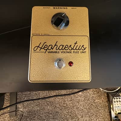 Mythos Pedals Hephaestus Sub-Octave Fuzz Rhett Shull Edition - Gold image 1