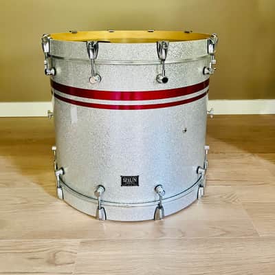 Spaun Custom 2010 - Silver Sparkle with Red Pinstripes image 3