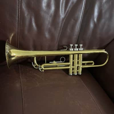 Conn 15B Director Bb Trumpet (1969) SN M41146 image 2