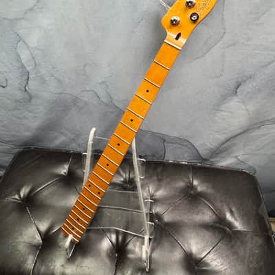 Squier Classic Vibe Loaded Telecaster Bass Neck Vintage Tint with Maple Fingerboard image 2