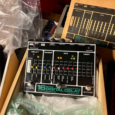 Electro-Harmonix 16 Second Digital Delay 2000s with FOOT CONTROLLER NOS image 6