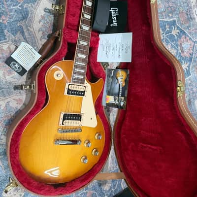 Gibson Les Paul Classic 2019 - 2023 - Honeyburst image 11