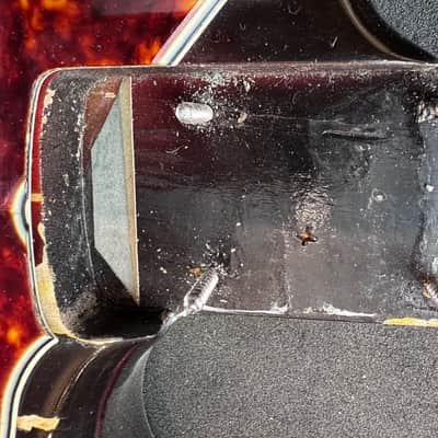 Fender Bass VI from 1961 in sunburst finish with case image 11