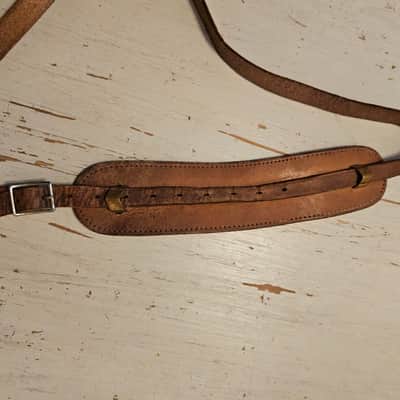 Gibson Vintage Leather Guitar Strap image 4