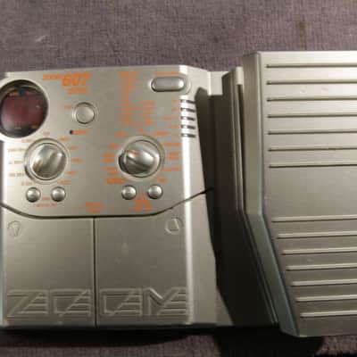 Zoom 607 Bass 2001 - 2002 - Silver image 1
