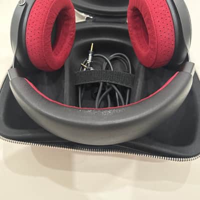 Focal Clear Pro MG Open Back Headphones - 55 Ohms 2021 - Present - Black / Red image 4