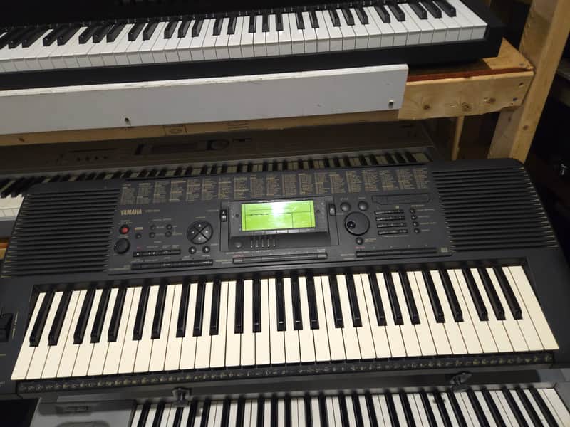 Yamaha PSR-520 61-Key Keyboard - Local Pickup Only image 1