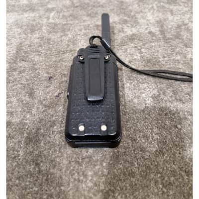 Puma Radio PR-585 - Black – Radio - Excellent w/ charging dock, power supply image 8