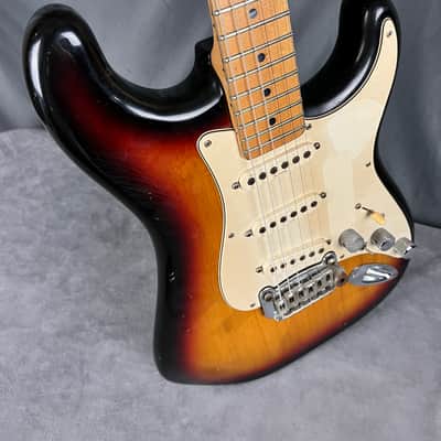 G&L  S-500 USA 1995 Sunburst image 1